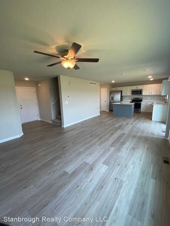 Photo - 4 br, 3 bath House - 917 Knoll Drive