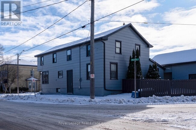 Photo - 24 Duke St Unit 3