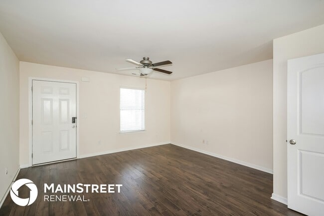 Photo - 130 Westcott St