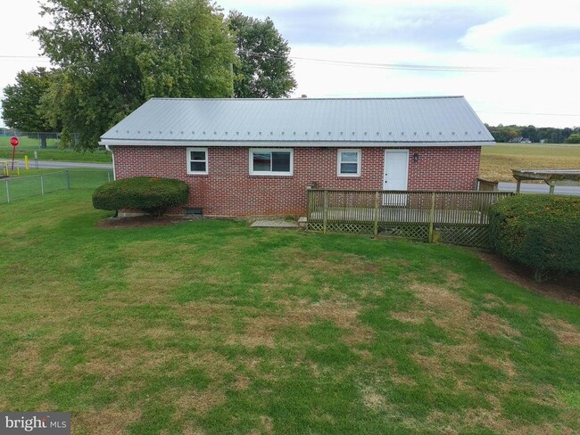 Photo - 623 Kriner Rd