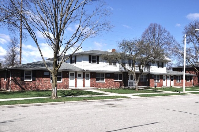 Photo - 523 Spinnaker Ln