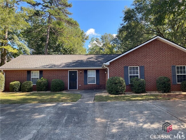 Building Photo - 190 Lavender Lakes Dr Rental