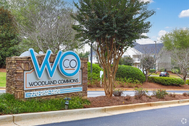 Photo - Woodland Commons