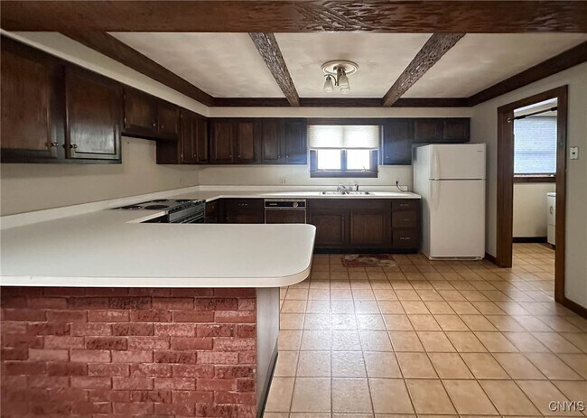 Photo - 821 Floyd Ave