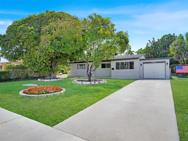 Building Photo - 30100 SW 168th Ct