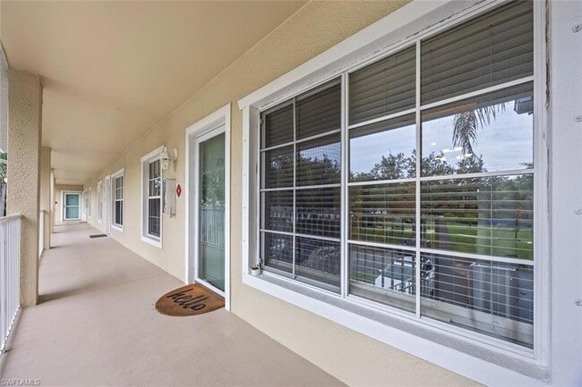 Photo - 25727 Lake Amelia Way