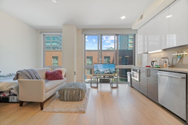 Building Photo - 201 Marin Blvd Unit 5130