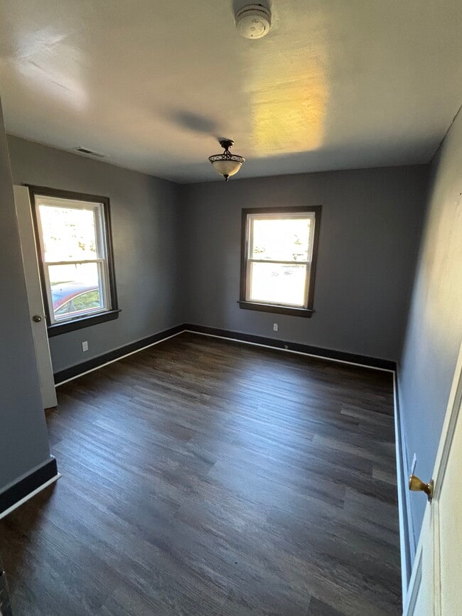 Photo - 2506 E Lexington Ave