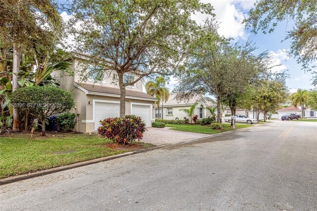 Photo - 4913 SW 32nd Way