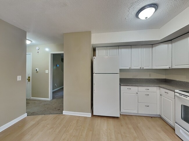 Photo - 1711 6th Pl Cir NW