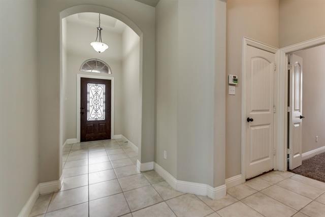 Photo - 15500 Cornwallis St