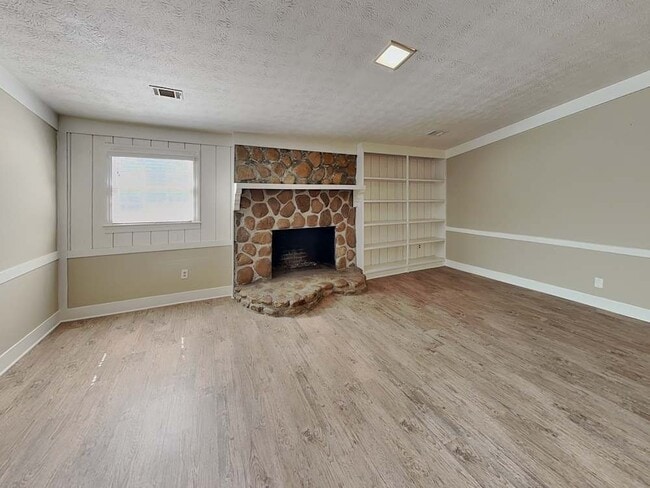 Photo - 1694 Webb Gin House Rd