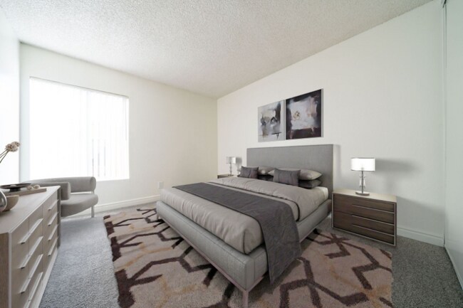 Photo - 1440 Oak Dr Unit H4