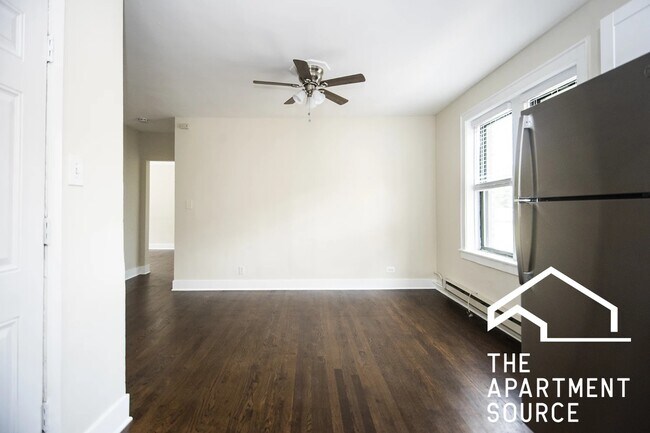 Photo - 3845 N Greenview Ave Unit 1N