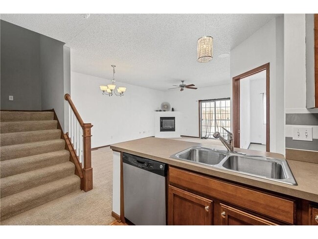 Photo - Awesome otesgo property for lease, 3 beds 2 baths, updates through-out!