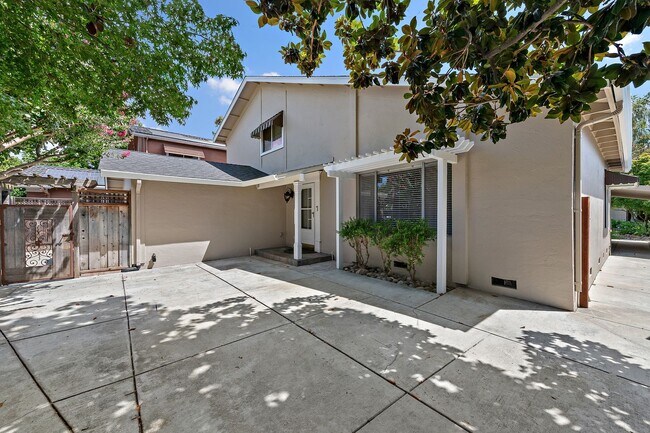 Photo - Spacious Single-Family Home in Great Location!
