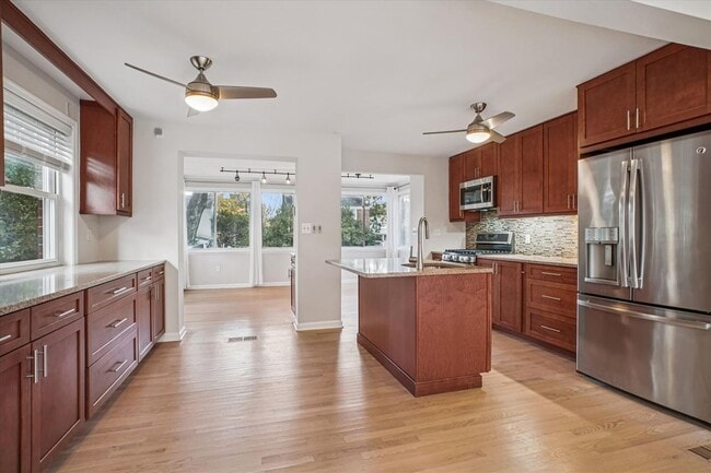 Photo - 4409 Westbrook Ln