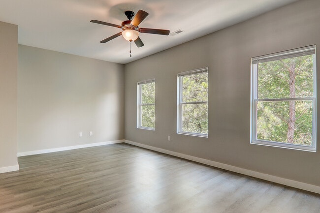 Marbella Cir 3 Bedroom Home-004
