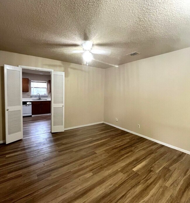 Photo - 13539 Primwood St