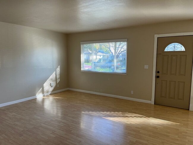 Photo - 5489 Judith St Unit 1-