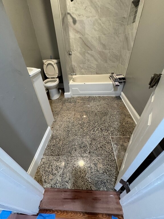 Photo - 419 Seaver St Unit 3