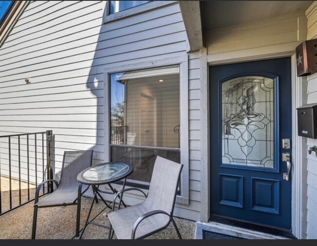 186 World of Tennis Sq Condo Condo for Rent in Lakeway, TX