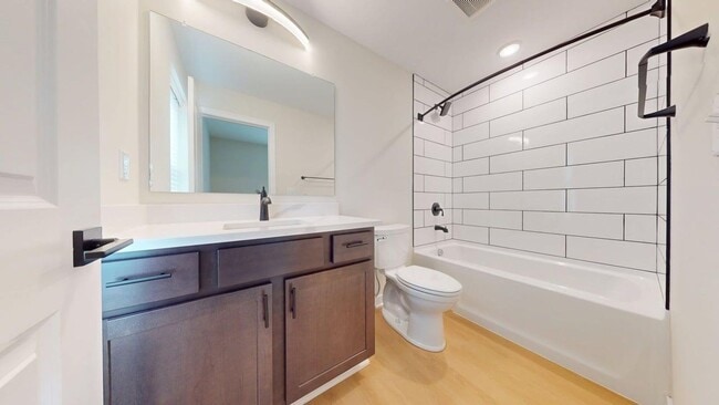 Photo - 103 E Patterson Ave