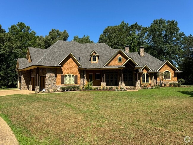 Building Photo - 21220 Gatlinburg Rd Rental