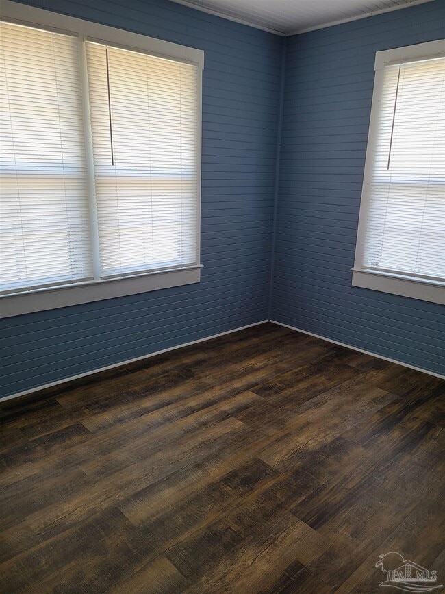 Photo - 2828 W Gonzalez St