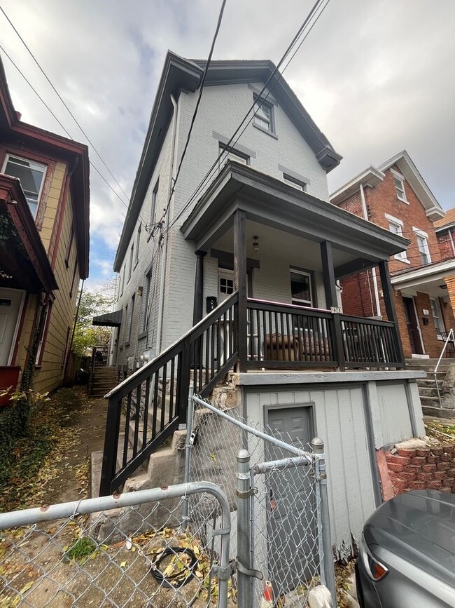 Photo - Five Bedroom Available for 26-27 School Year!