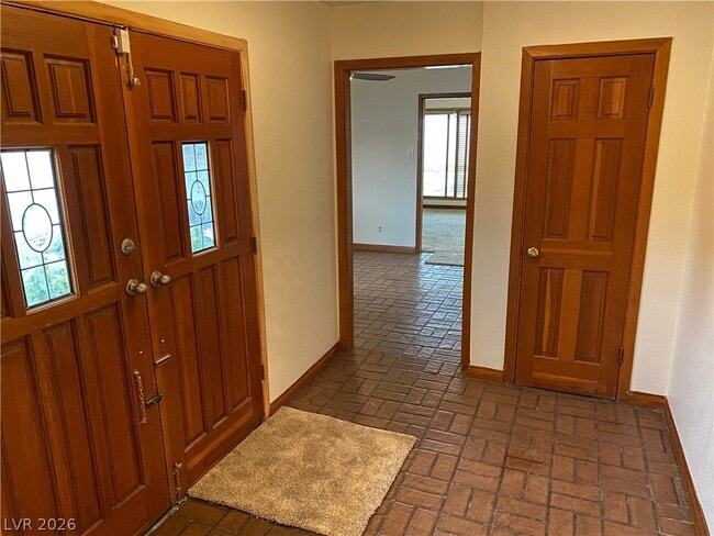 Photo - 2901 Burton Ave