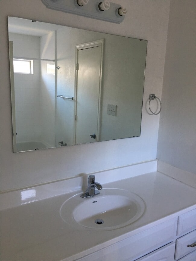 Photo - 10802 Heatherford Dr