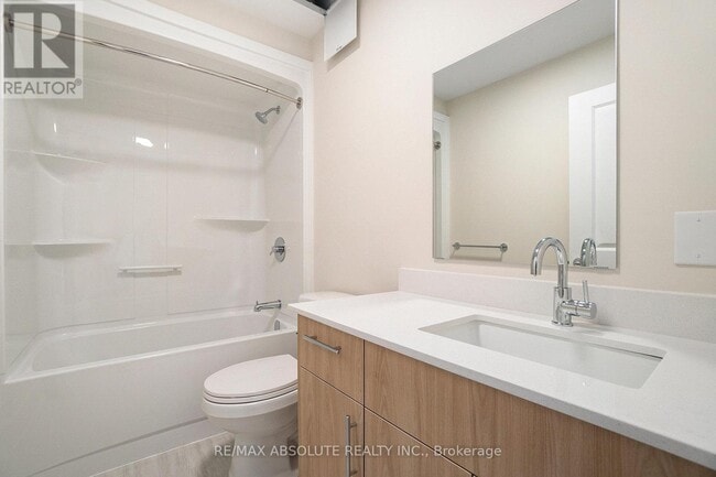 Photo - 12 Thomas St S