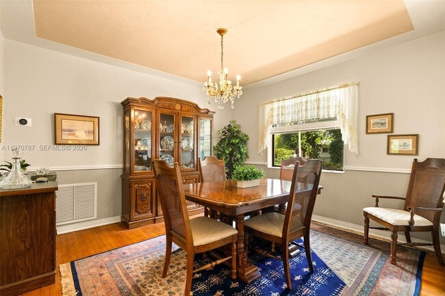 Photo - 430 NE 52nd Terrace