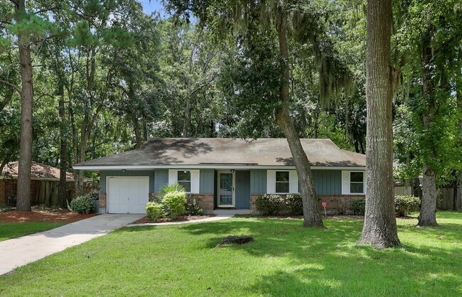 Adorable 3/2 on large corner lot - Adorable 3/2 on large corner lot Casa