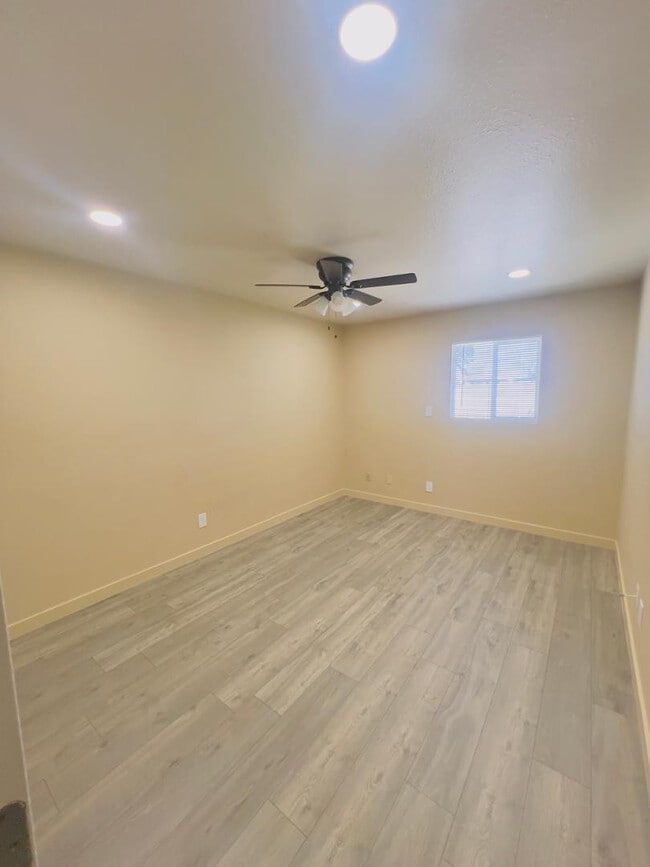 Photo - 4016 E Eugie Ave