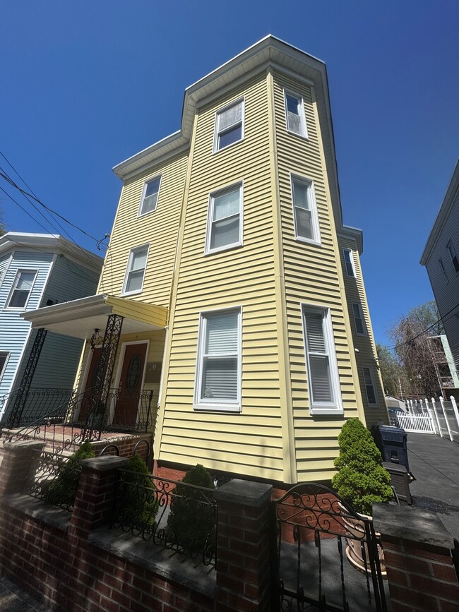 Photo - 5 Palermo St Apartments Unit 3