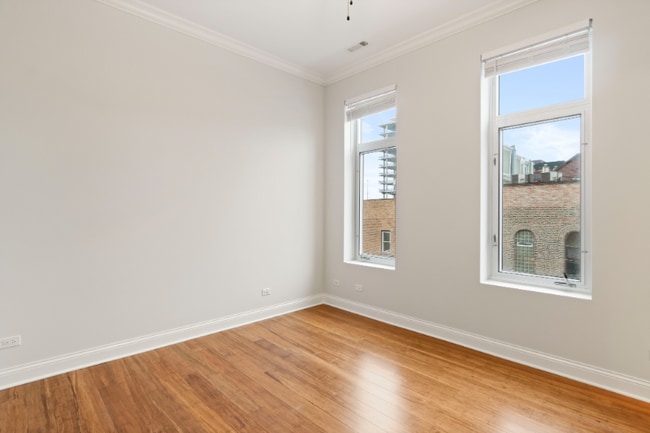 Photo - 1099 W Monroe St