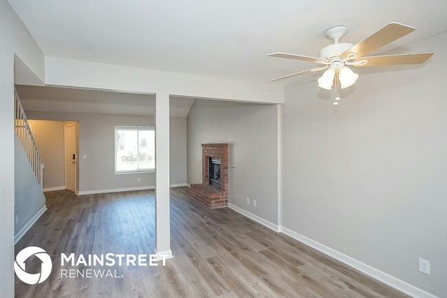 Photo - 910 Clipper Dr