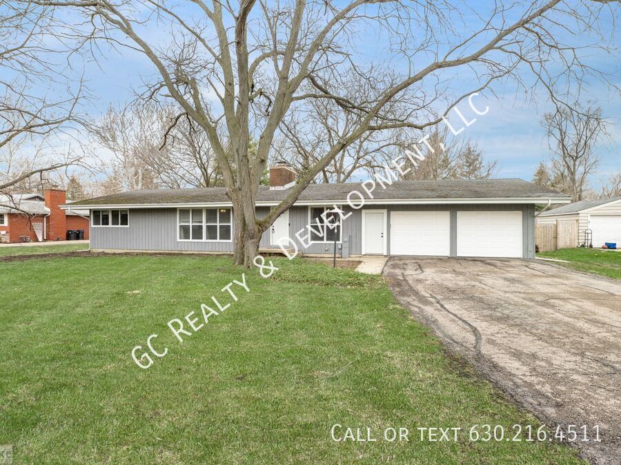 Photo - 213 Elizabeth St