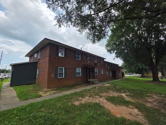 Building Photo - 605 W Twenty-Third St Unit 605-A Rental