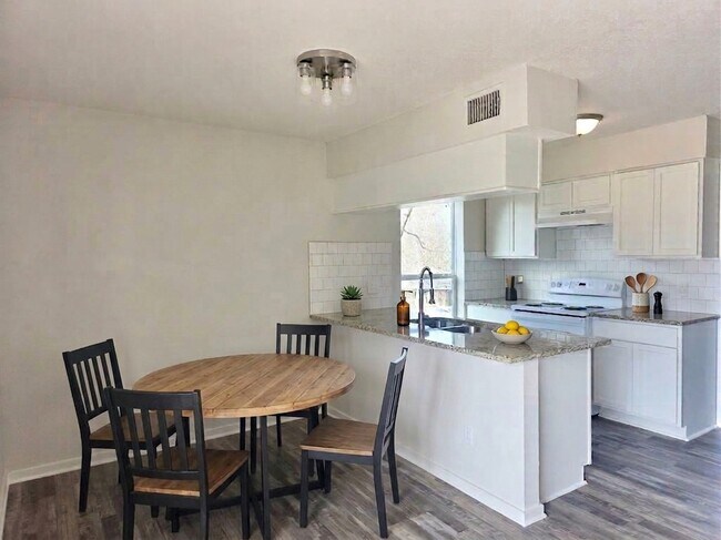 1020 Autumn Cir Unidad C