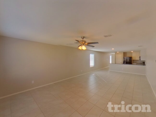 Photo - 112 Cornstalk Ln