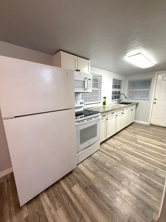 Photo - 3005 Hawthorne St Unit 1