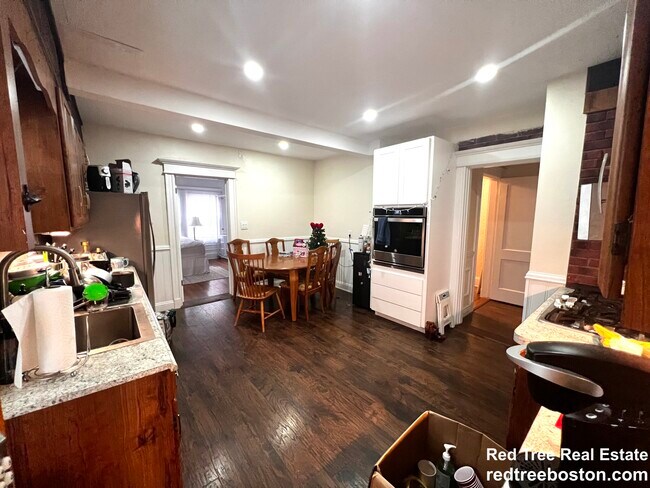 Photo - 200 Commonwealth Ave Unit 1