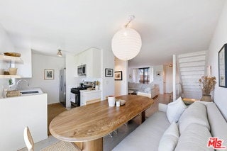 Photo - 29239 Heathercliff Rd