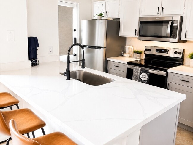 Photo - 1515 Sandy Springs Rd Unit 2603