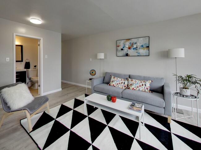 Photo - 1844 7th Avenue