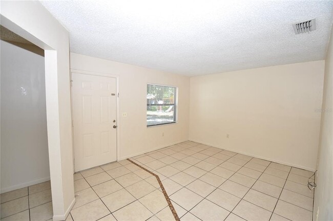 Photo - 3812 Deeson Rd