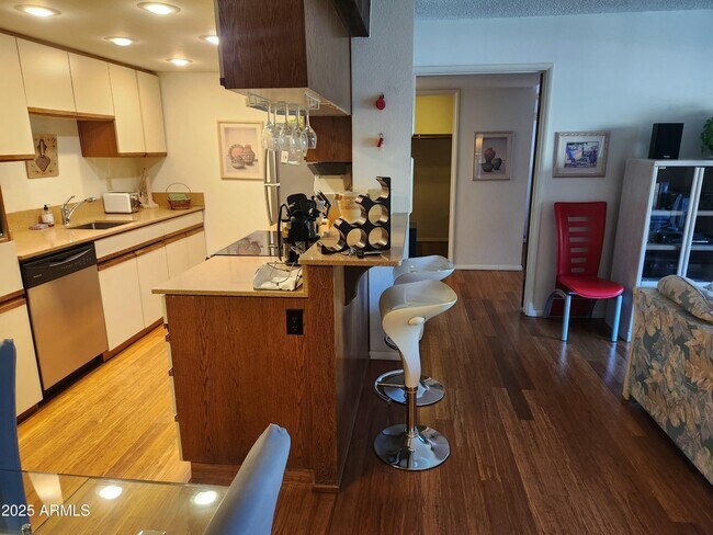 Photo - 7557 N Dreamy Draw Dr Unit 273